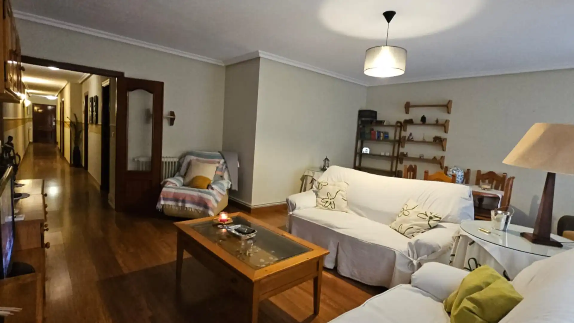 Sala de estar de Piso en venta en Puertollano con Calefacción, Trastero y Amueblado