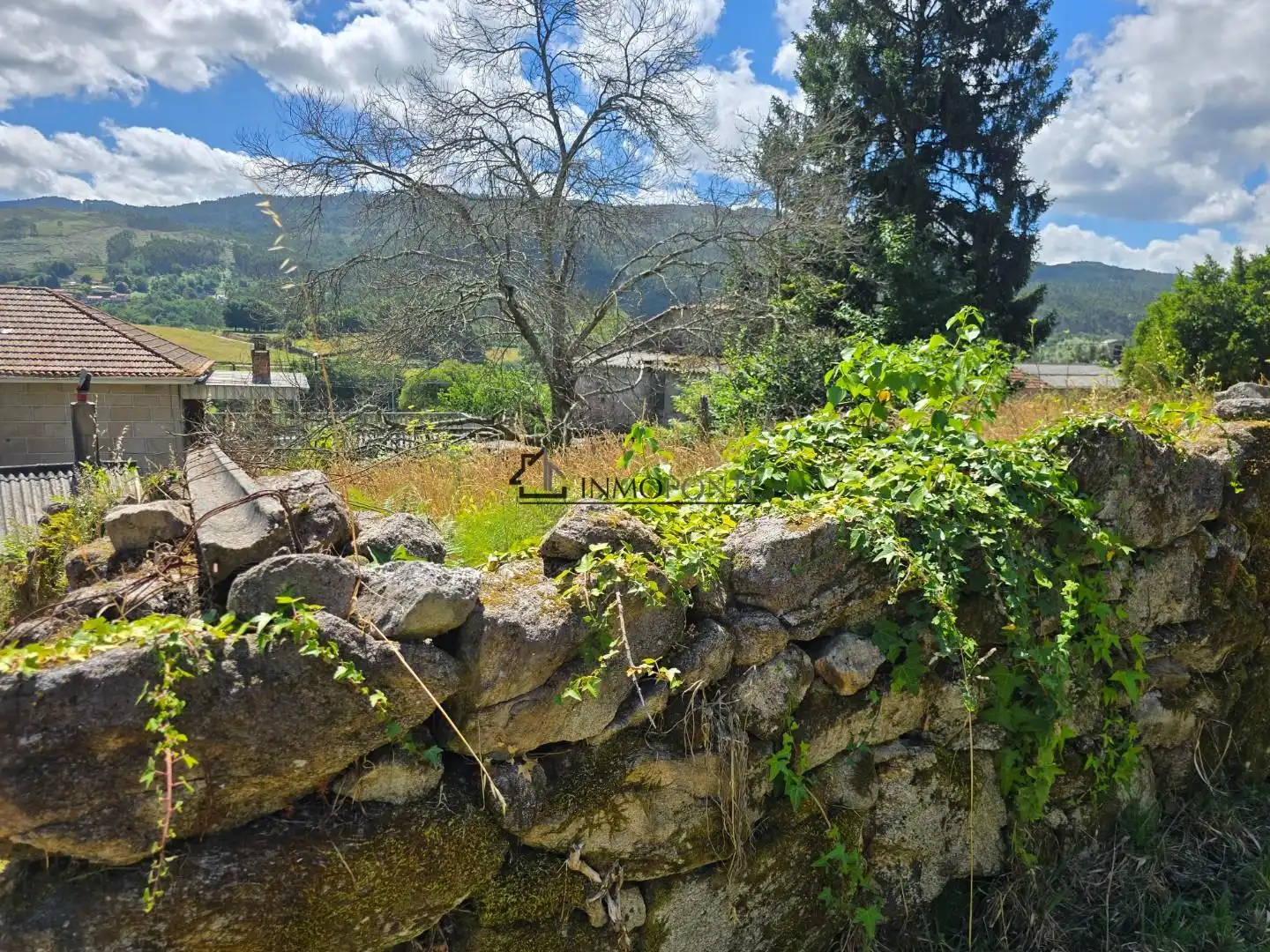 Casa o xalet en venda en Cotobade amb Jardí privat