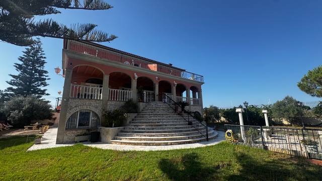 Casa-chalet en Venta en Clarà