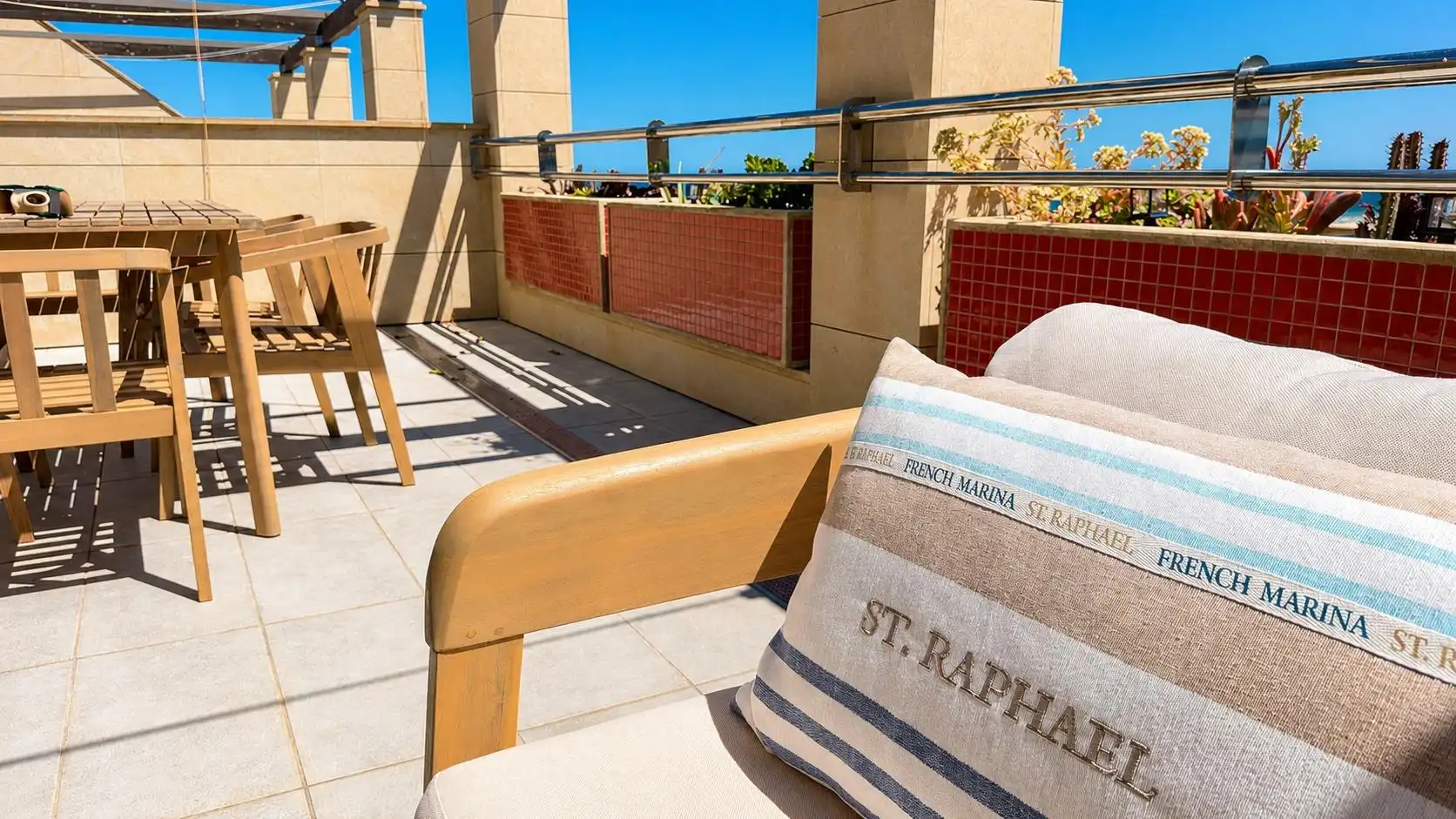 Penthouse mit Terrasse zum Verkauf in Los Arenales del Sol, imagen 4