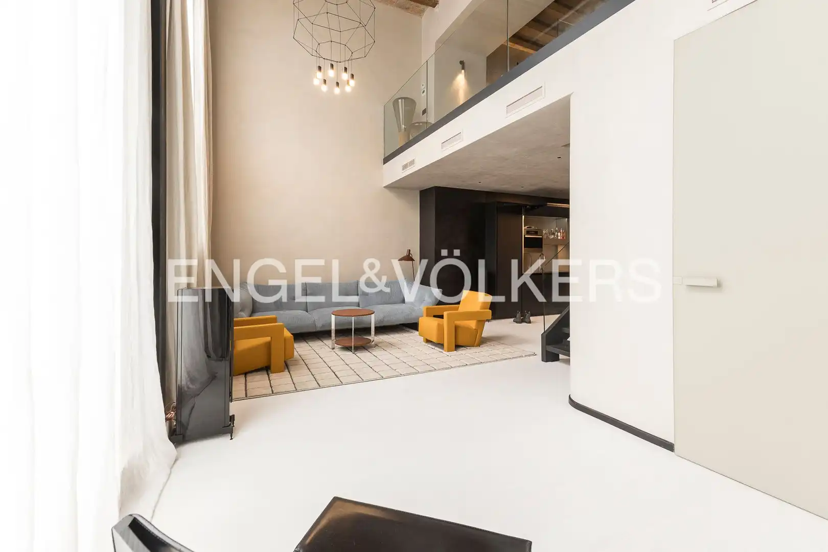 Wohnzimmer von Wohnung zur Miete in Barcelona mit Klimaanlage, Heizung und Parkett