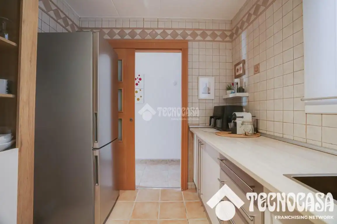 Cuina de Àtic en venda en Sant Feliu de Codines amb Terrassa i Moblat