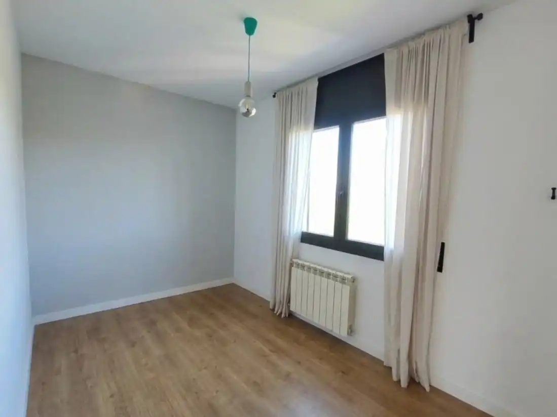 Habitación de Casa o chalet en venta en Castellgalí con Aire acondicionado, Calefacción y Jardín privado