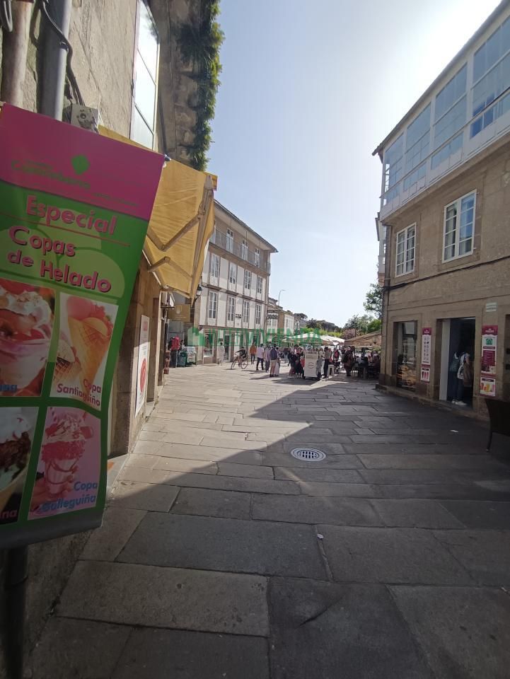 Exterior view of Building for sale in Santiago de Compostela 