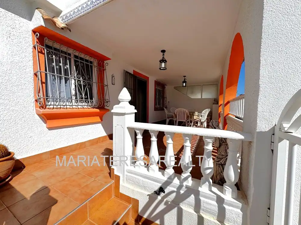 Casa aparellada amb piscina en venda a Los Narejos - Punta Calera, imagen 4