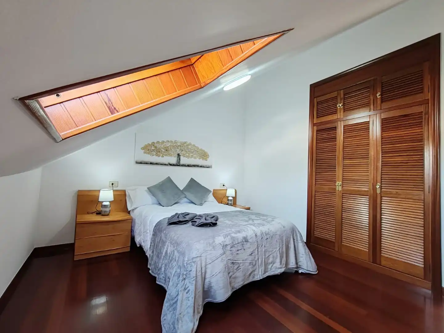 Bedroom of Attic for sale in Caldas de Reis  with Air Conditioner, Heating and Storage room