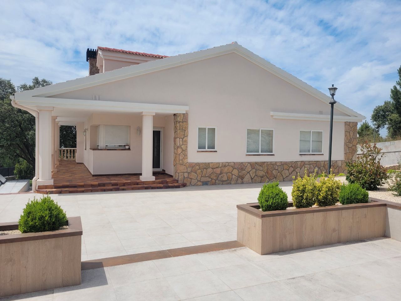 Exterior view of House or chalet for sale in Otero de Herreros  with Air Conditioner, Heating and Private garden