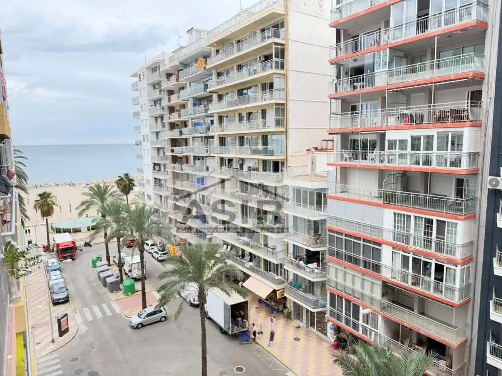 Apartment with lift for sale in Avenida Blasco Ibañez