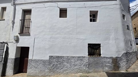 Foto 2 de Casa o xalet en venda a Miralvalle - Av. Virgen del Puerto - La Data, Plasencia