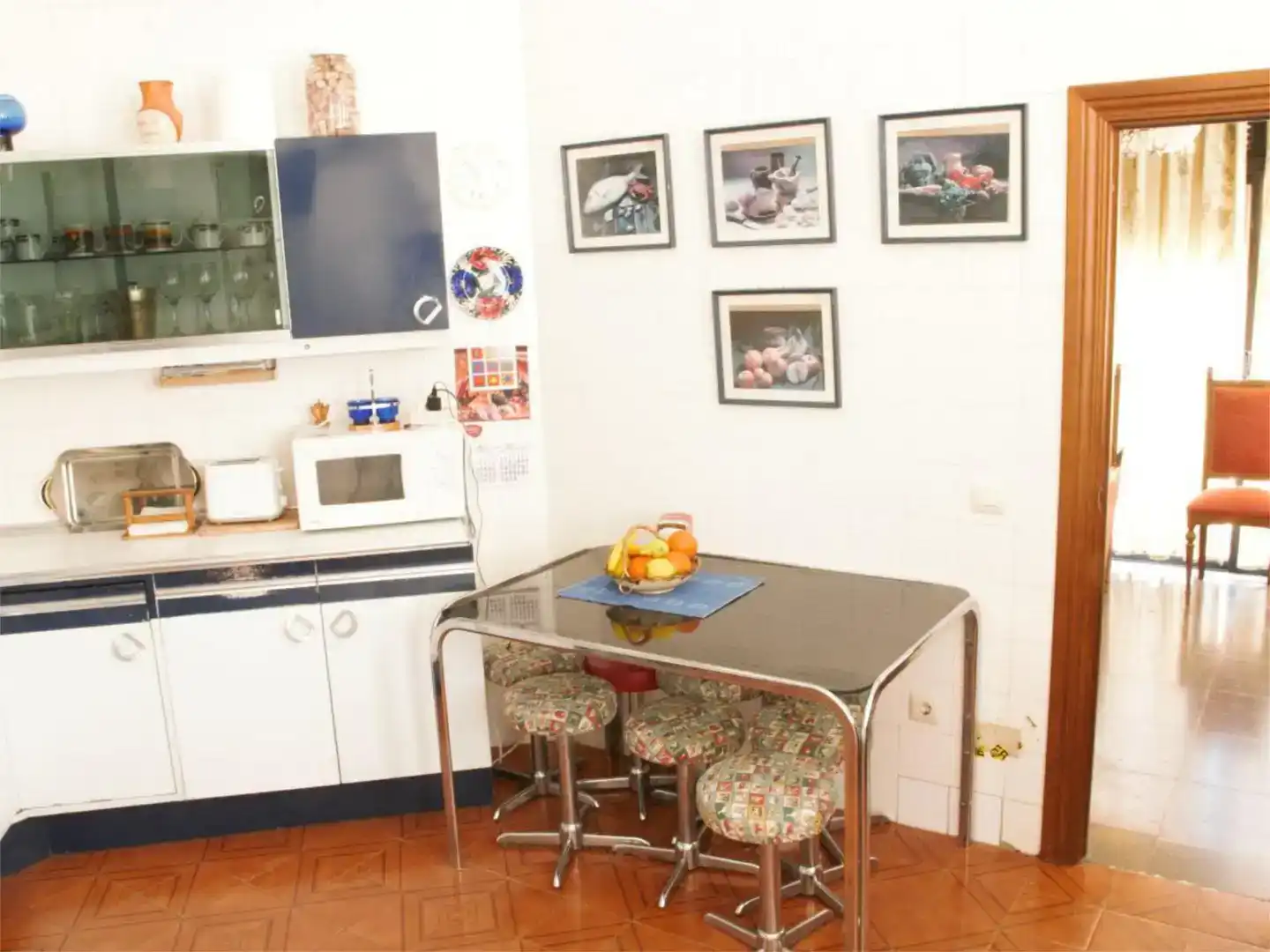 Cocina de Casa o chalet de alquiler en Alcalá de Guadaira con Aire acondicionado, Jardín privado y Piscina