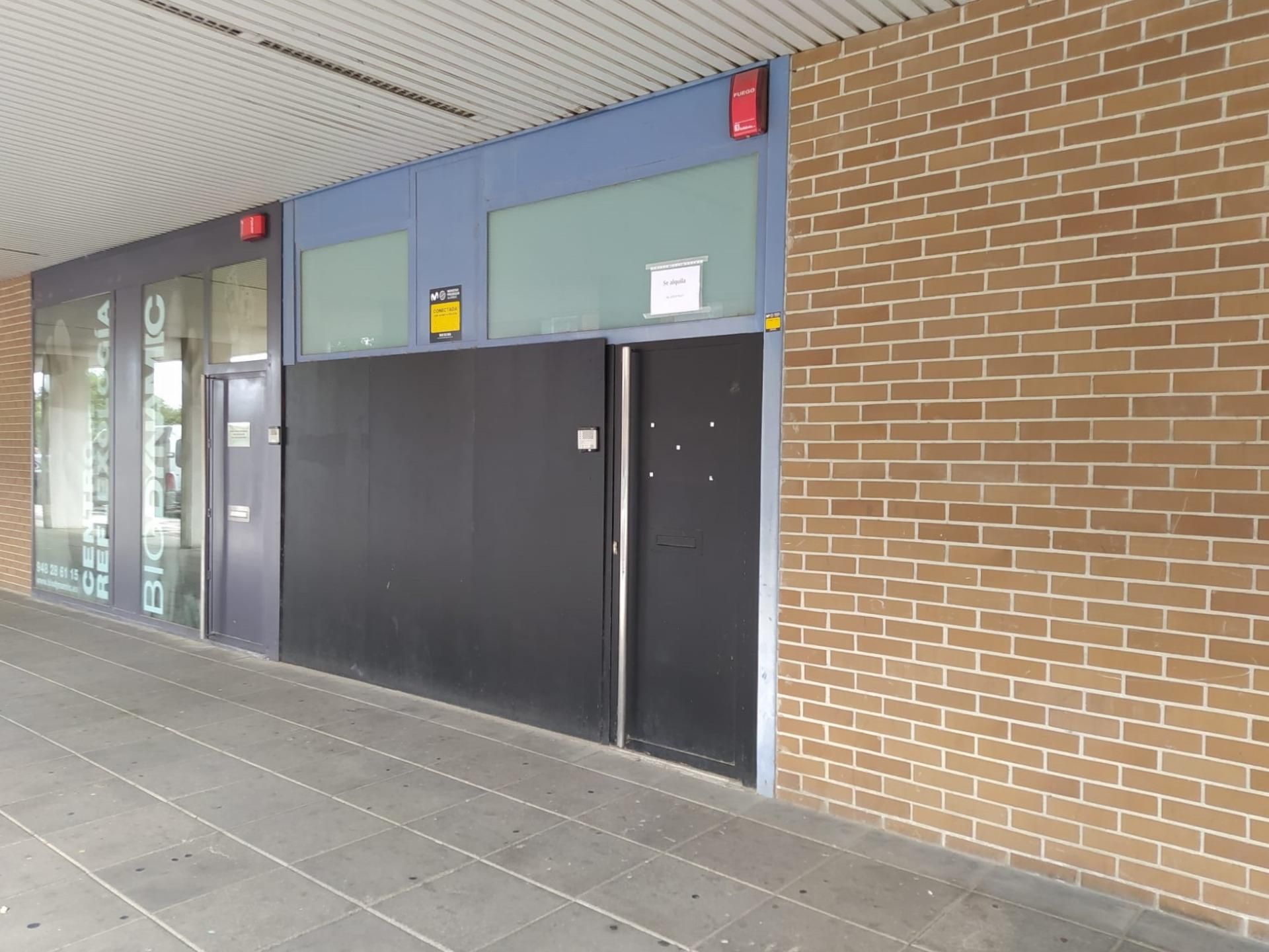 Premises for sale in Guesálaz / Gesalatz