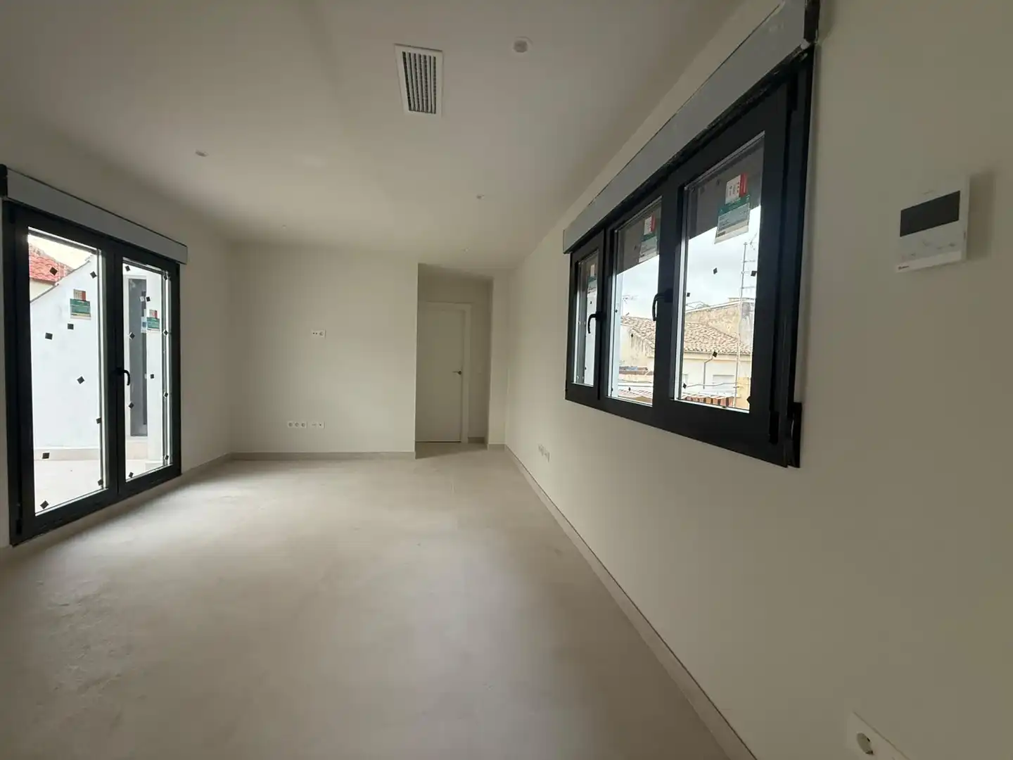 Penthouse with lift for sale in Calle Aljibe Alto 4