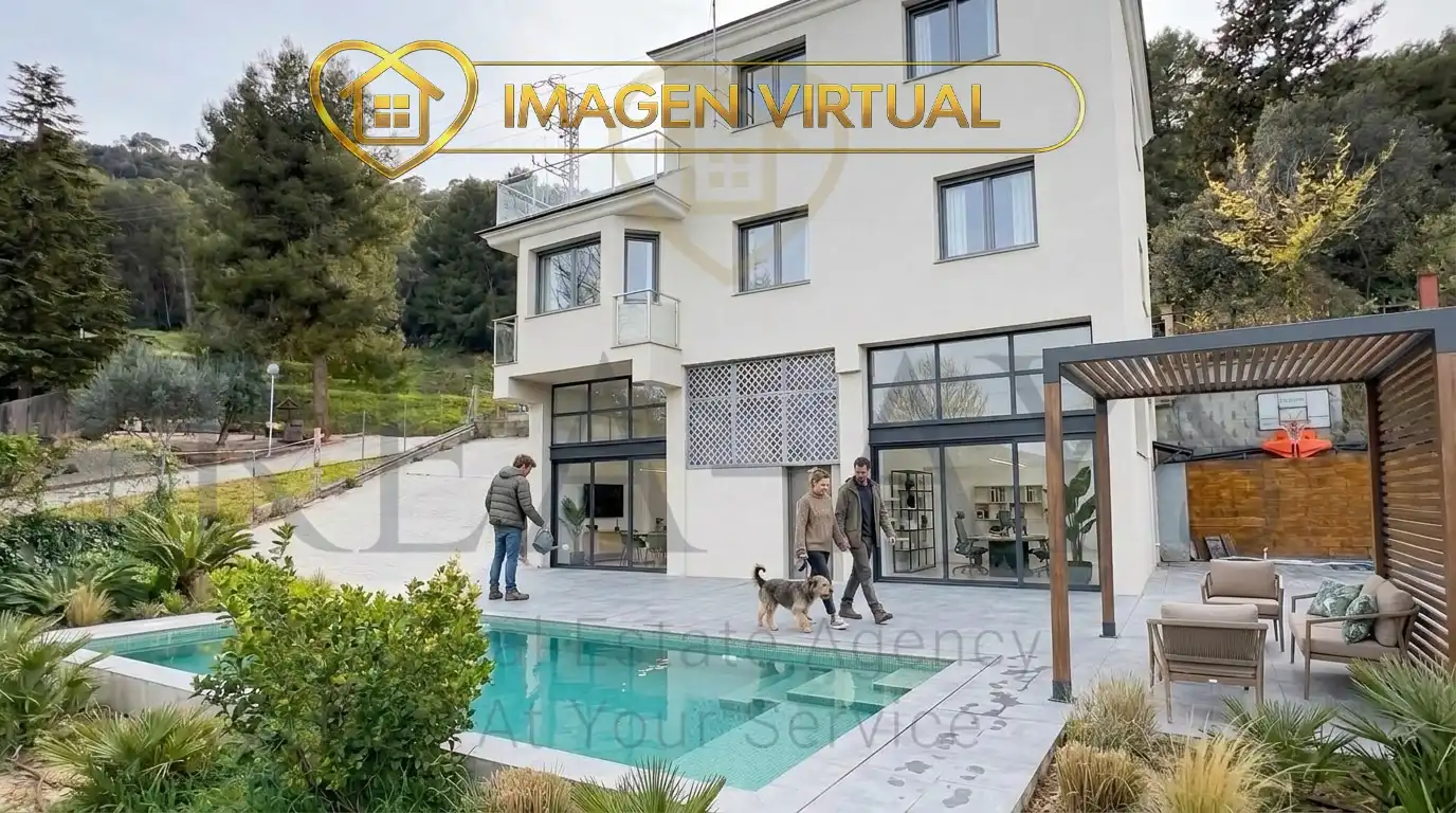 Xalet amb jardí en venda a Vallirana