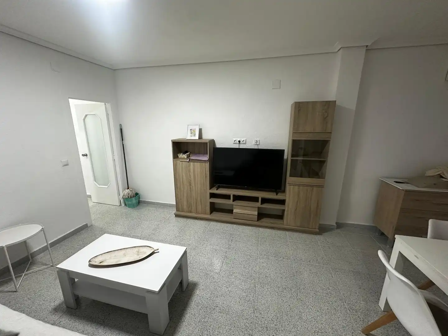 Living room of Flat for share in Jaén  with Air Conditioner, Furnished and Balcony