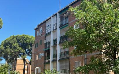 Exterior view of Flat for sale in  Madrid Capital  with Terrace
