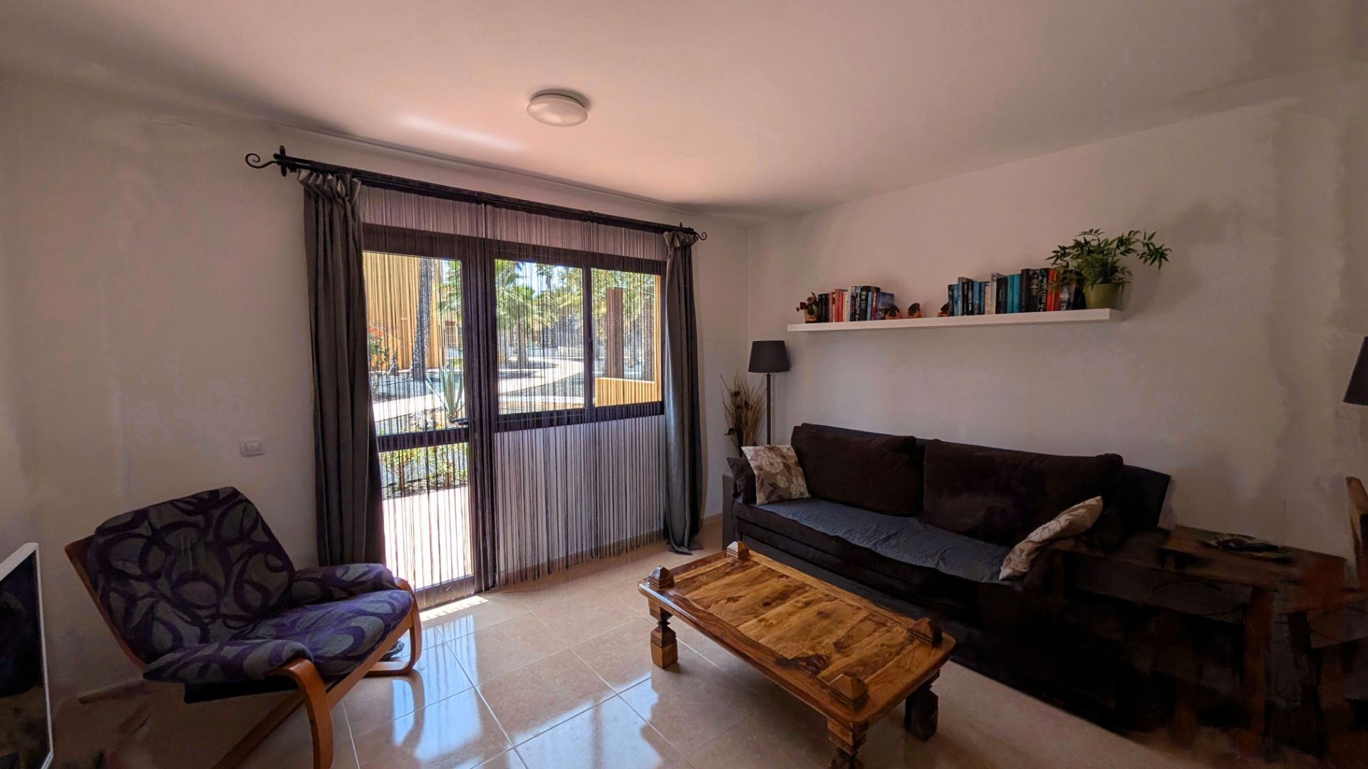 Dormitori de Apartament en venda en La Oliva amb Terrassa i Piscina comunitària