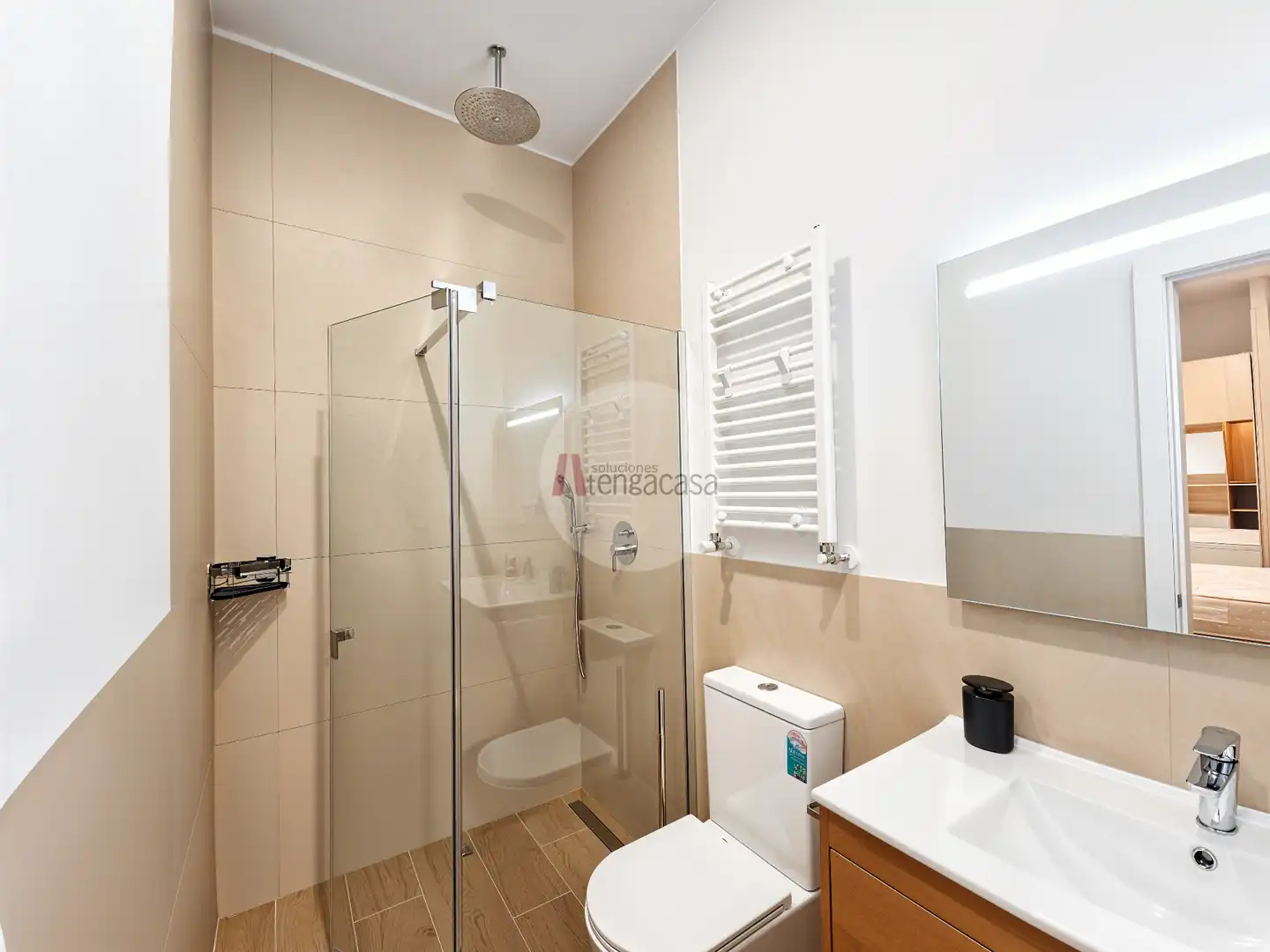 Baño de Piso de alquiler en Madrid con Aire acondicionado, Calefacción y Parquet