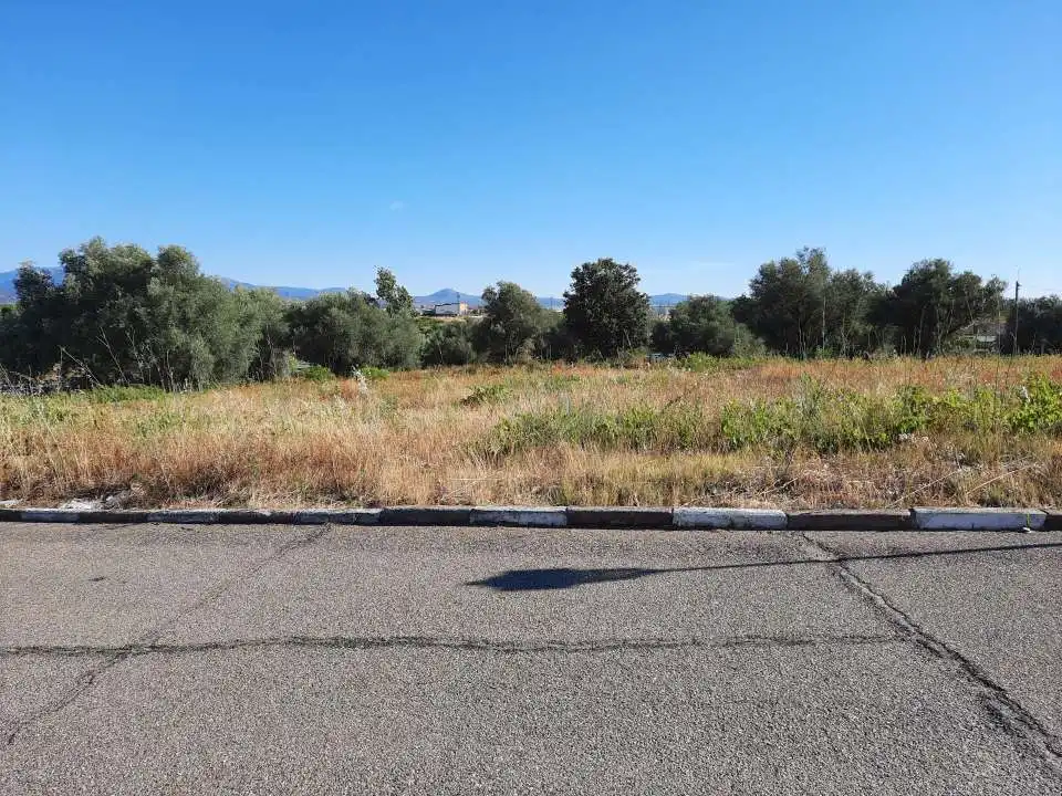 Terreno industrial en venta en Escalona