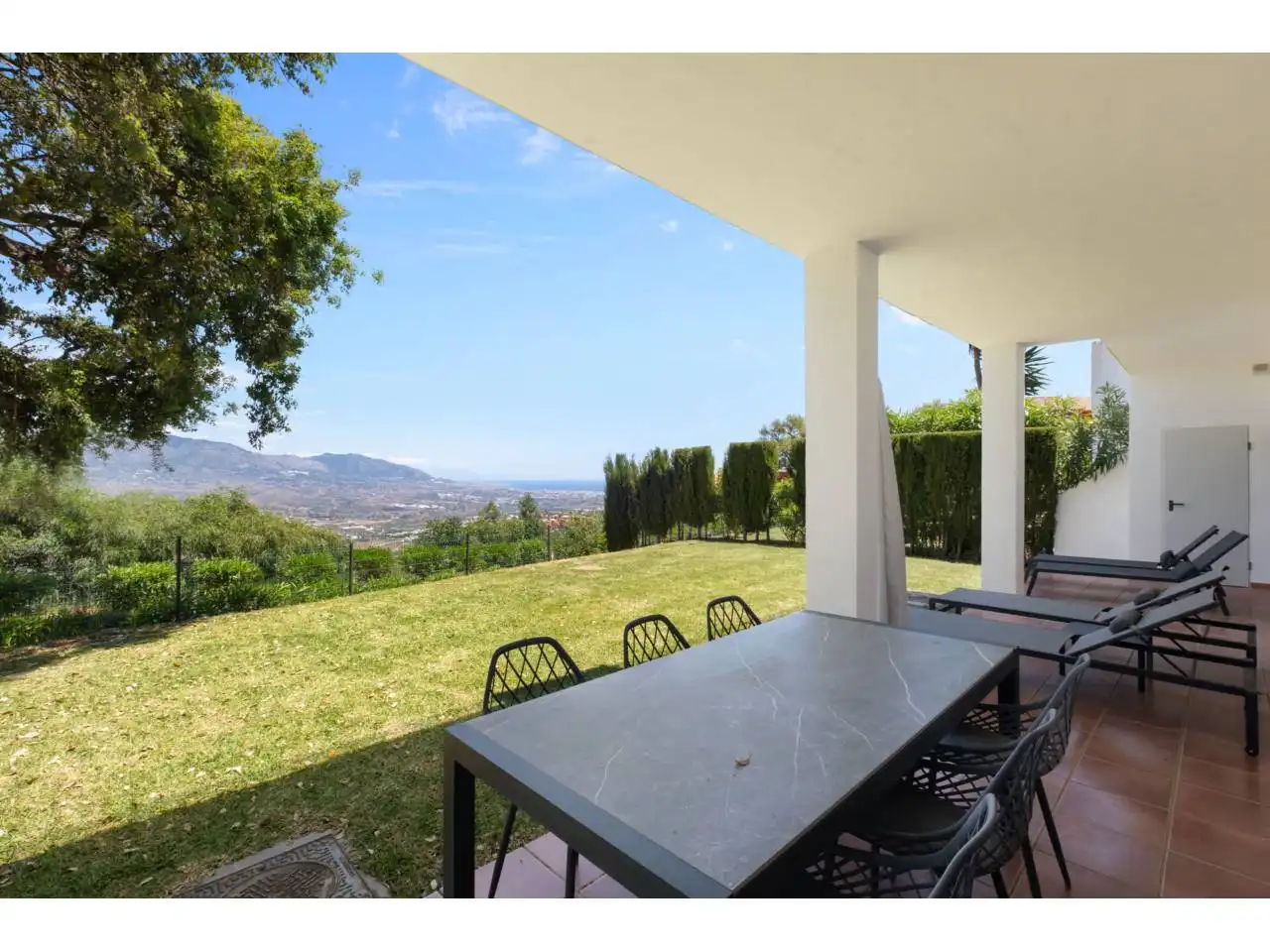 Terraza de Loft en venta en Ojén con Aire acondicionado, Calefacción y Jardín privado