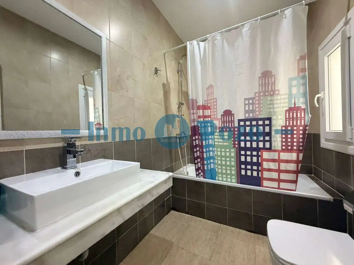 Bathroom of Flat for sale in Almendralejo