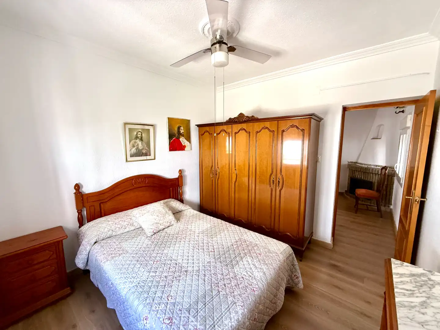 Dormitori de Casa o xalet en venda en Mairena del Aljarafe