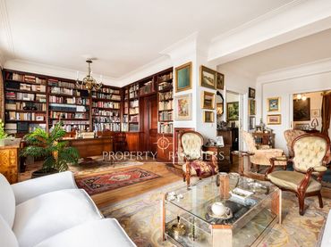 Appartement compact avec ascenseur à vendre à Calle del Duque de Sesto