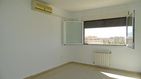 Foto 2 de Piso en venta en Avda. Federico Garcia Lorca - Nueva Estación Autobuses, Granada Capital