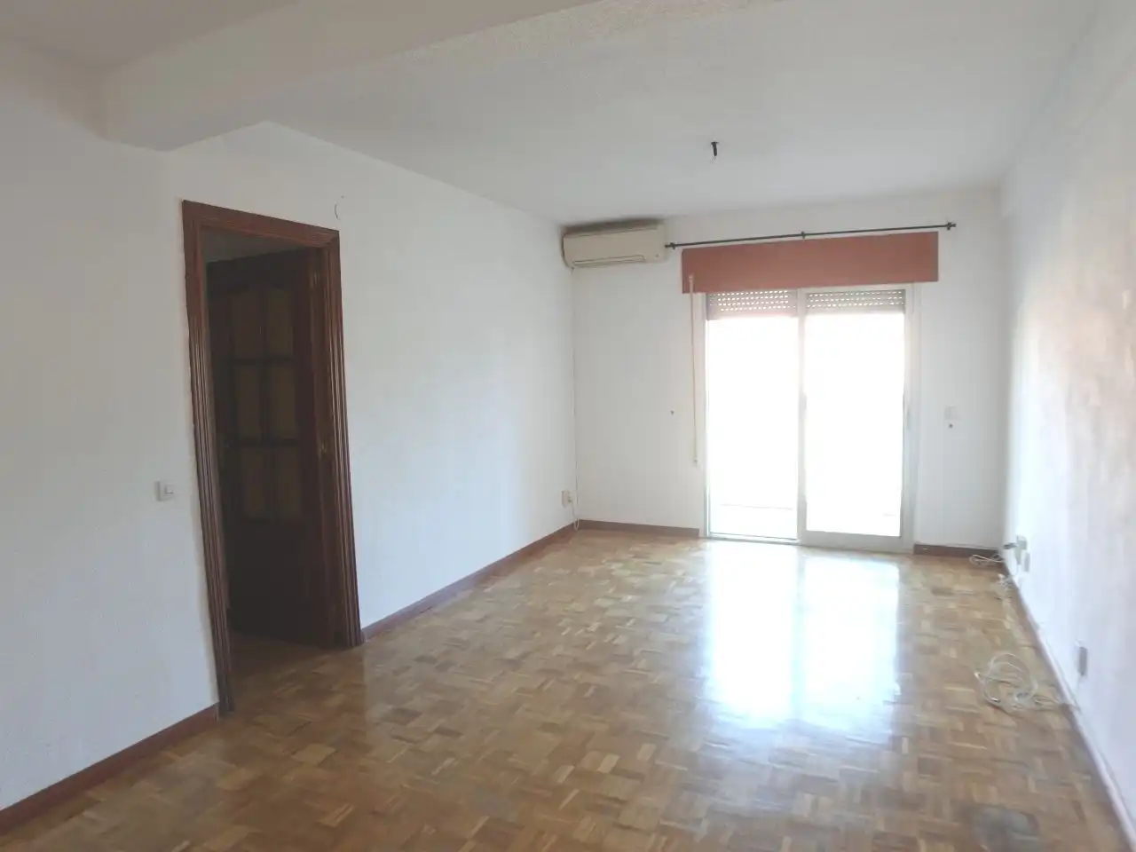Living room of Flat for sale in Moratalaz