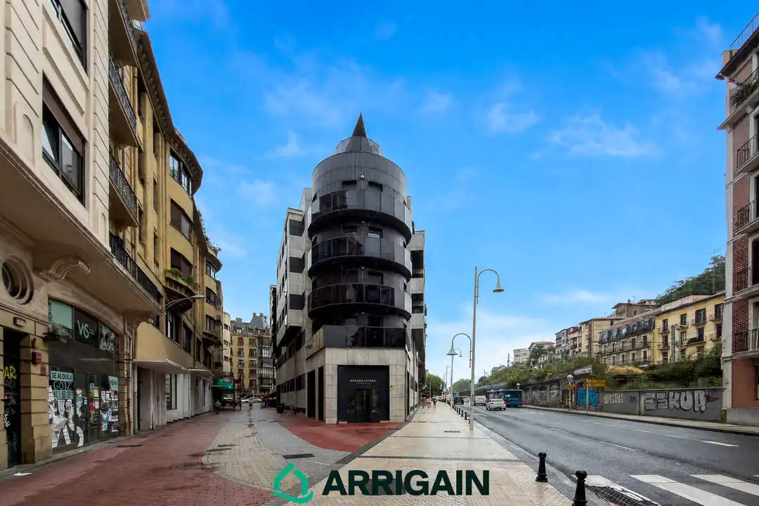 Vista exterior de Piso en venta en Donostia - San Sebastián  con Calefacción, Terraza y Trastero