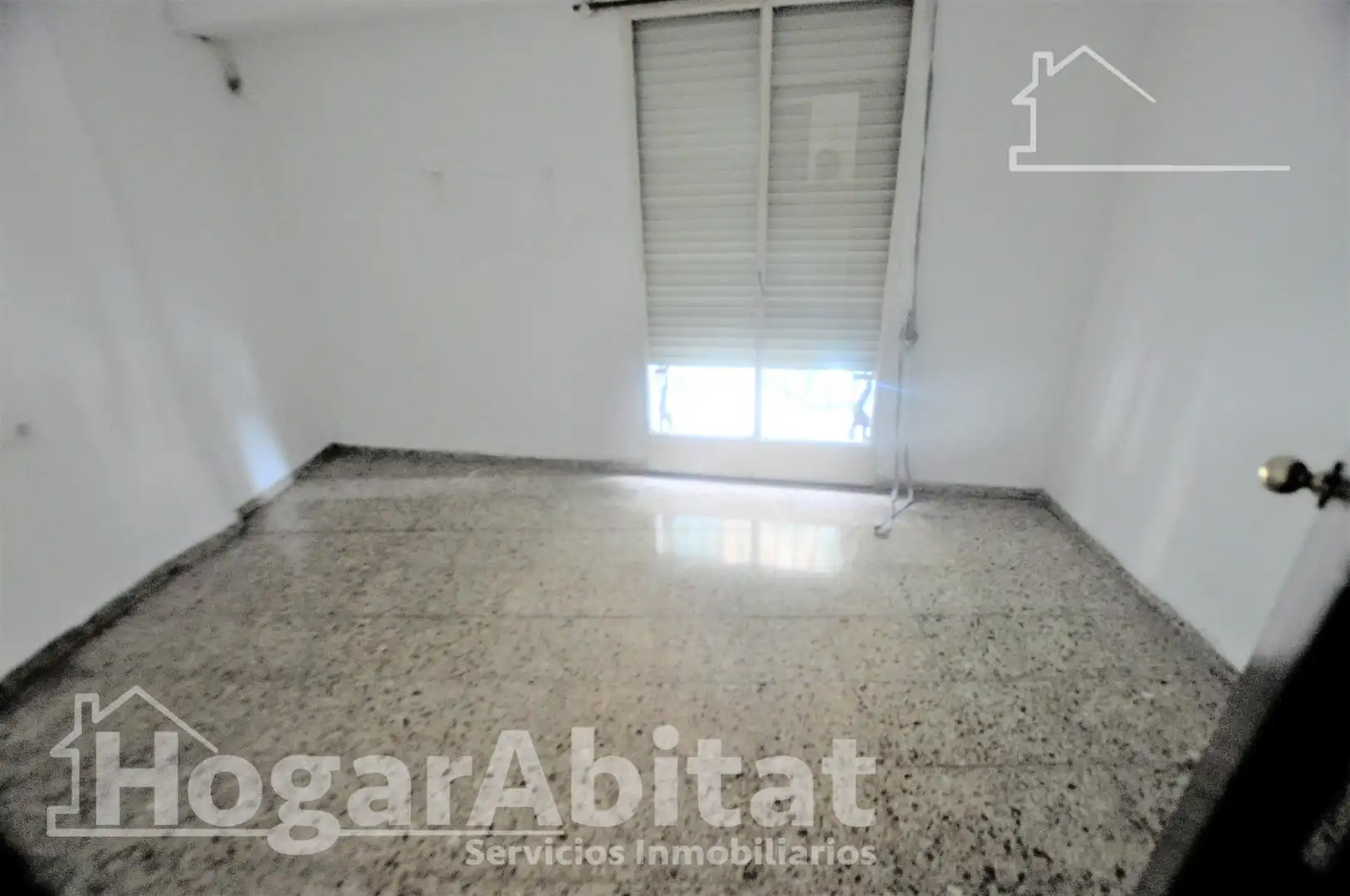 Bedroom of Flat for sale in Mislata  with Balcony