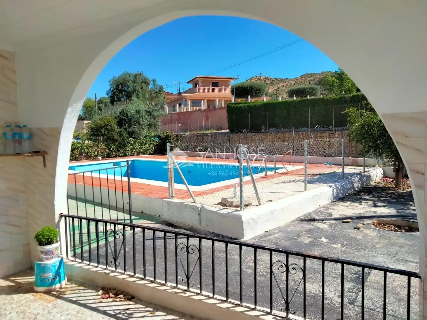 Piscina de Casa o xalet en venda en Elche / Elx amb Jardí privat, Terrassa i Traster