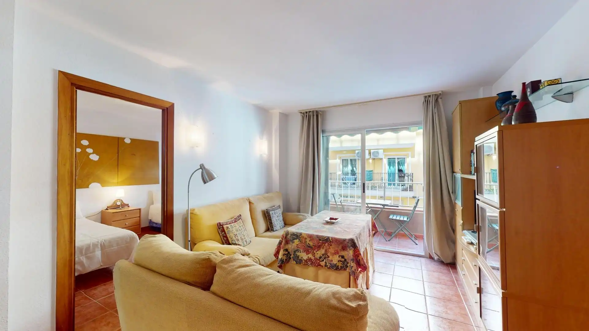 Living room of Flat for rent in Fuengirola  with Air Conditioner, Heating and Terrace