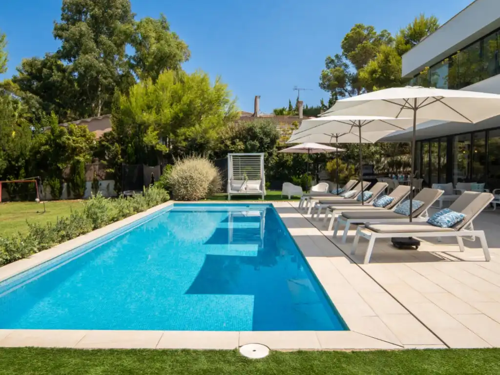 Casa amb terrassa de lloguer a Santa Ponça
