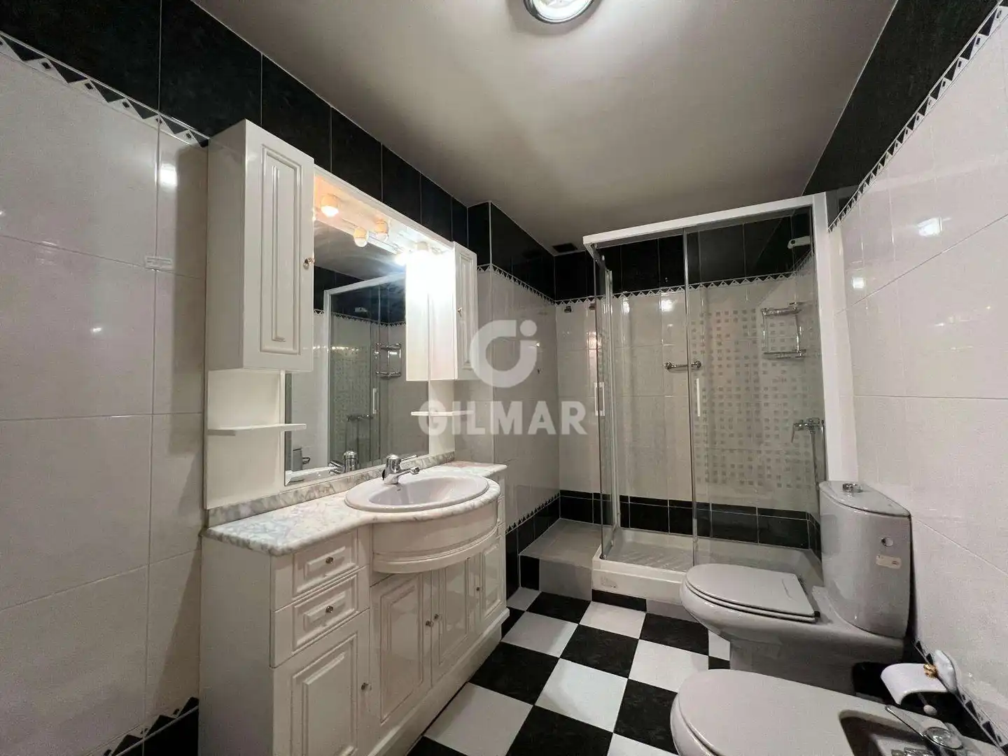 Bathroom of Detached homes for sale in Madrid  with Heating