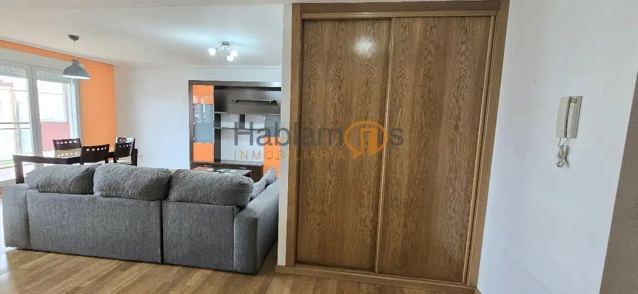 Habitación de Piso en venta en Vilagarcía de Arousa con Calefacción, Terraza y Trastero