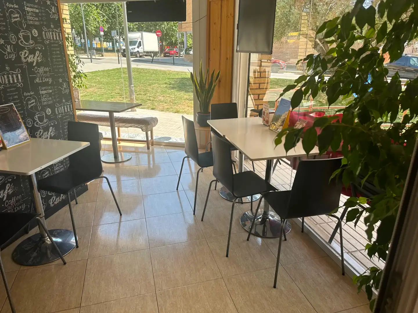 Business premises for transfer in Ca n'Oriol, imagen 50