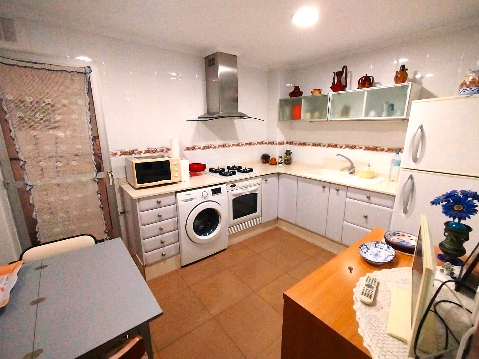 Kitchen of Flat for sale in  Valencia Capital  with Air Conditioner, Terrace and Furnished