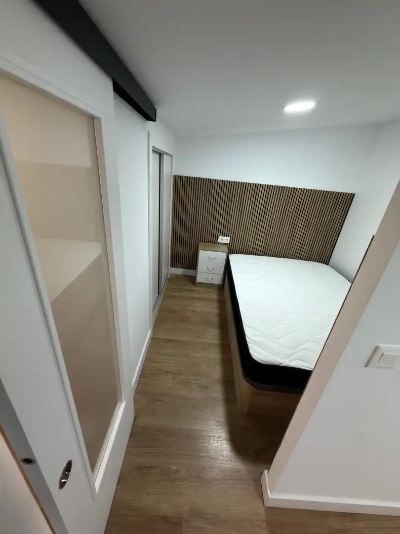 Bedroom of Flat for rent in Centre - Zona Alta  