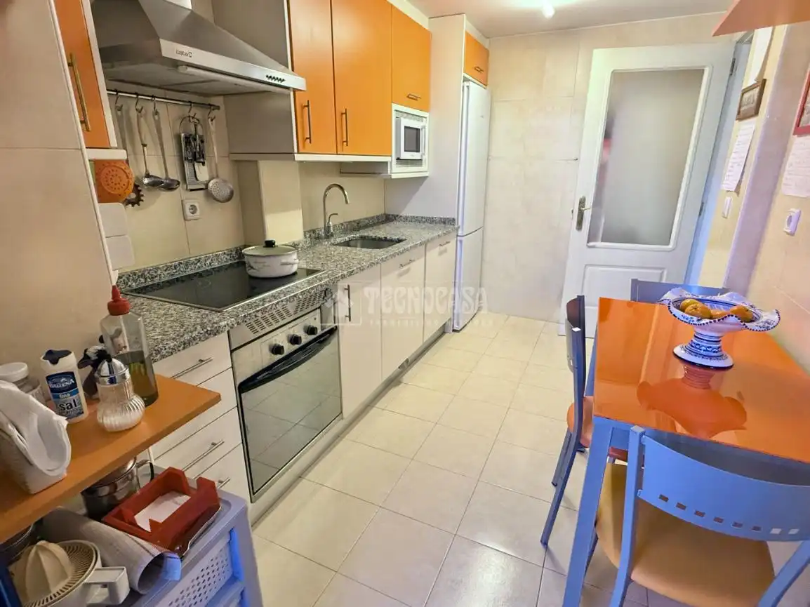 Cocina de Piso en venta en Madrid con Aire acondicionado, Calefacción y Piscina comunitaria