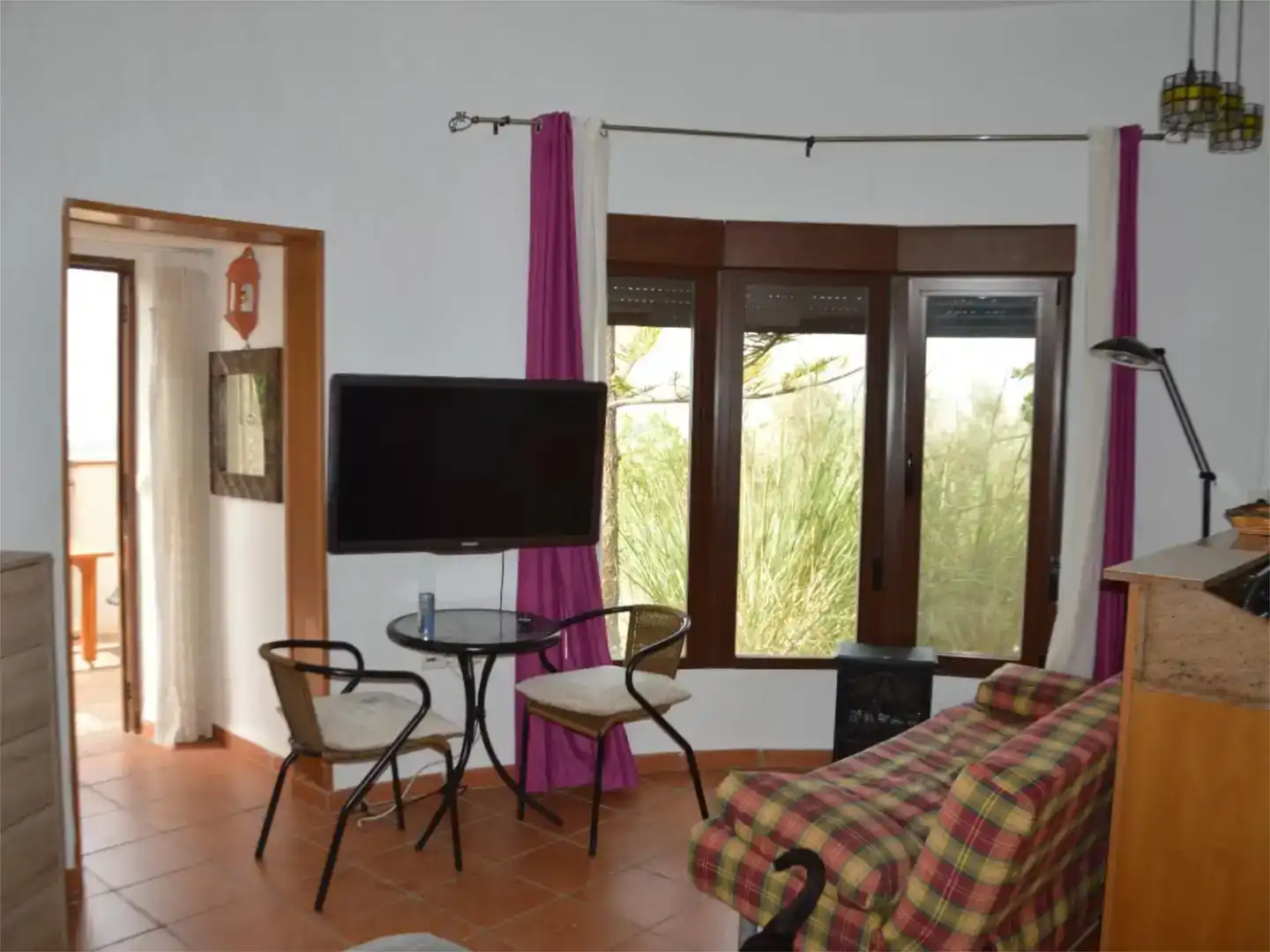 Sala d'estar de Finca rústica en venda en Motril amb Aire condicionat, Piscina i Balcó