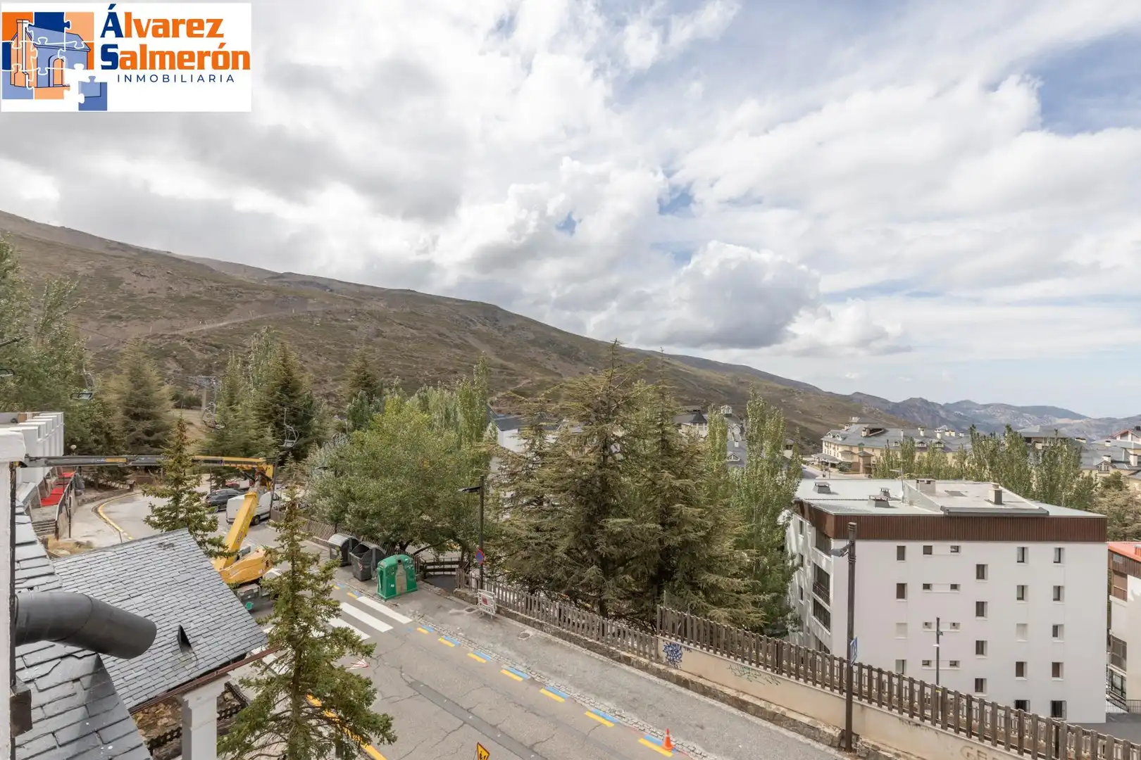 Vista exterior de Apartament en venda en Zona baja