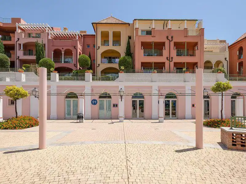 Vista exterior de Apartamento en venta en Manilva con Jardín privado, Amueblado y Lavadora