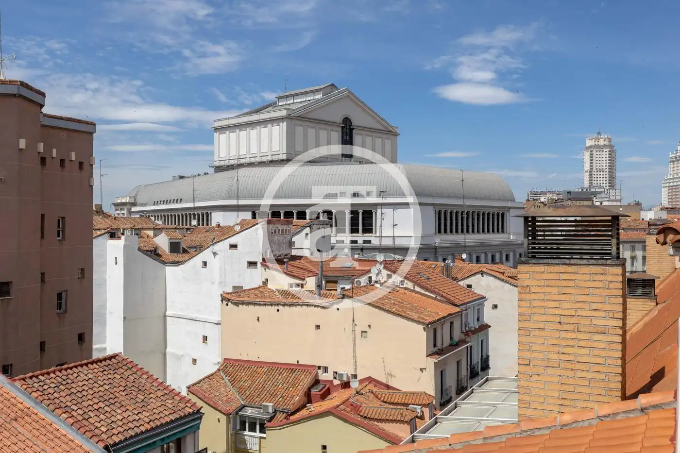 Vista exterior de Ático de alquiler en Madrid con Aire acondicionado, Calefacción y Amueblado