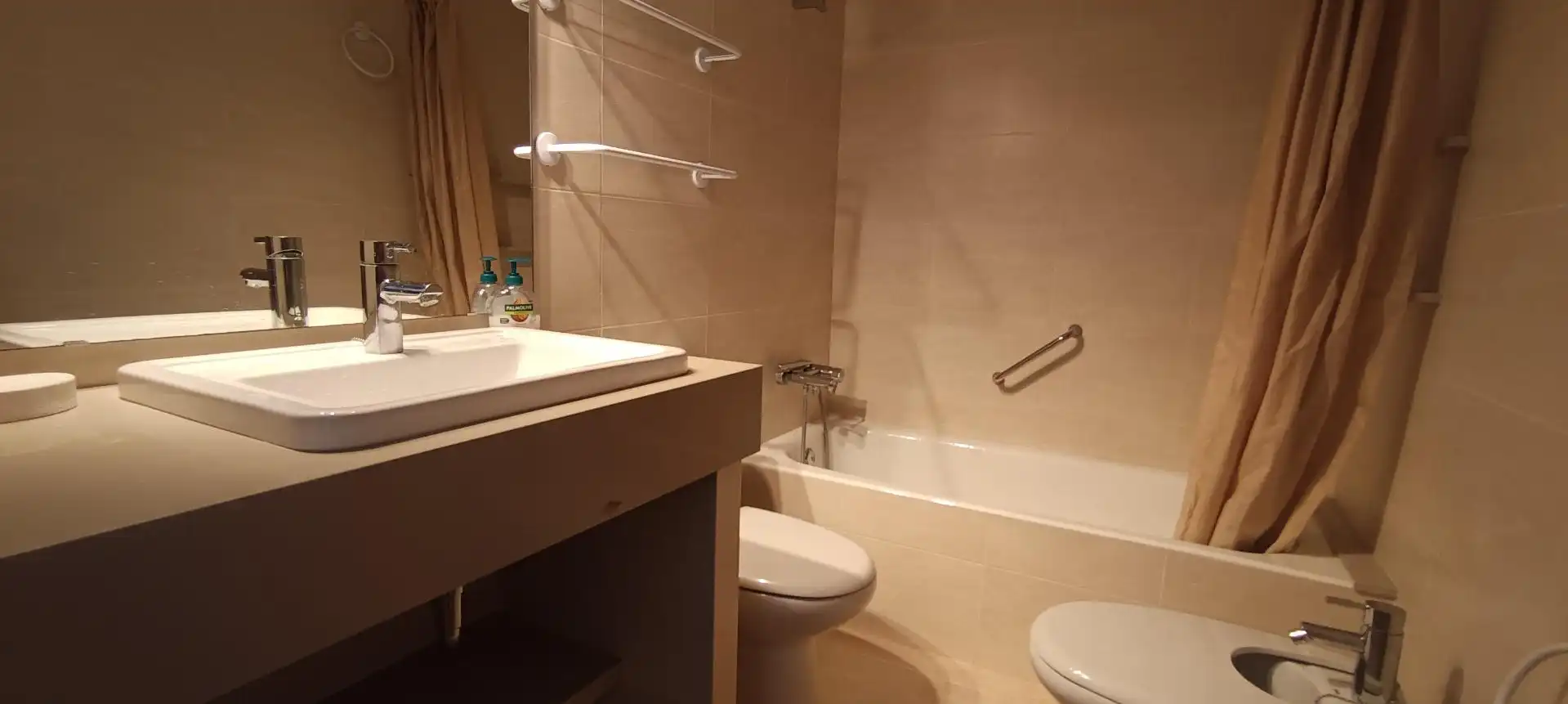 Bathroom of Flat for rent in Calvià  with Air Conditioner, Terrace and Furnished