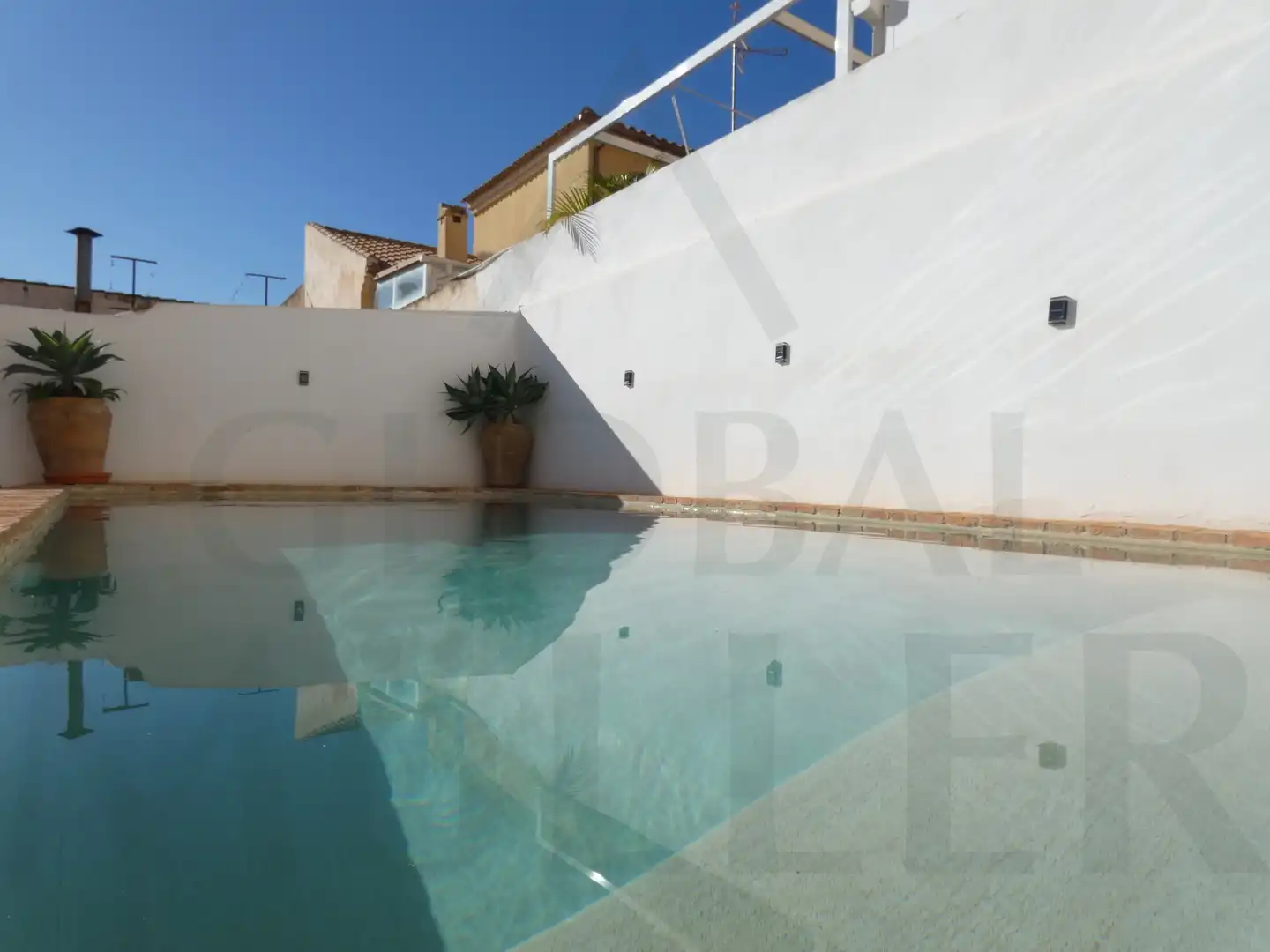 Piscina de Casa adosada en venta en Cartagena con Aire acondicionado, Calefacción y Jardín privado
