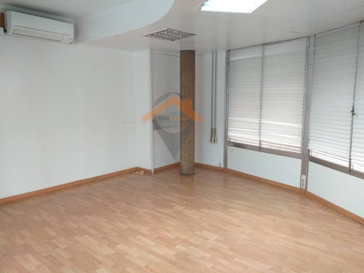 Pis en venda en Sabadell amb Aire condicionat