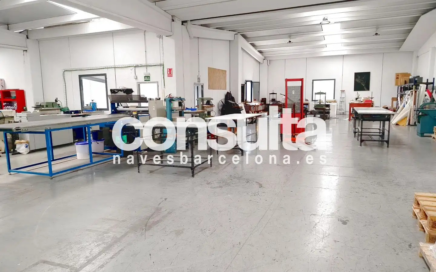 Fabrikhallen zur Miete in Gavà