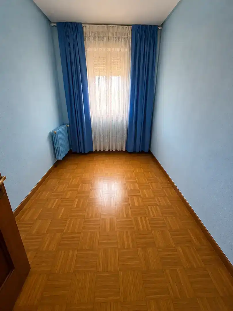 Bedroom of Attic for sale in  Madrid Capital  with Air Conditioner and Balcony