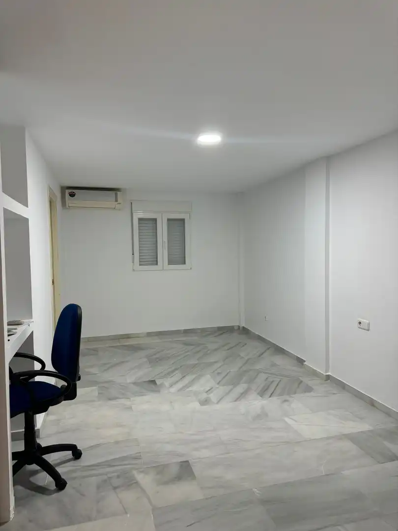 Ufficio con ascensore in affitto a N/A, imagen 9