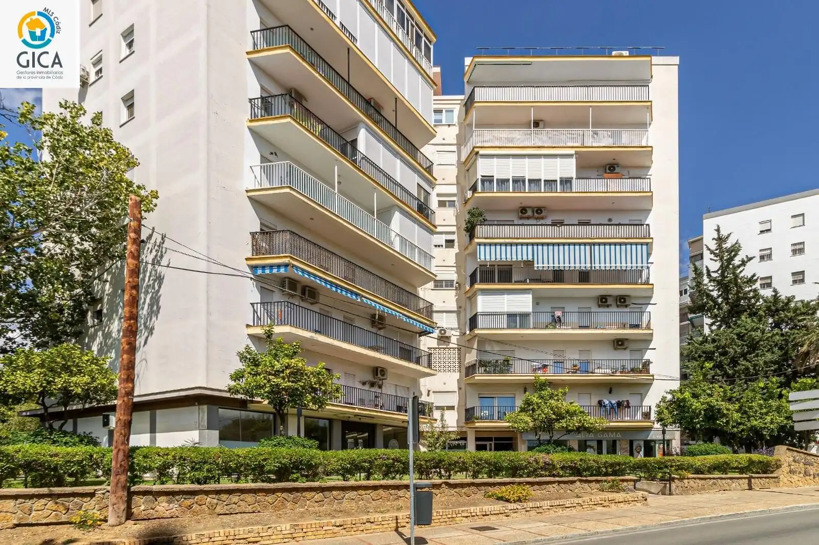 Pis amb ascensor en venda a El Retiro - Parque Atlántico - Ronda este